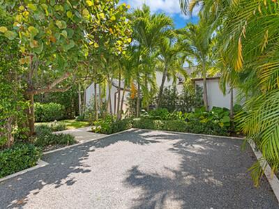 365 Hibiscus Avenue, Palm Beach, FL 33480