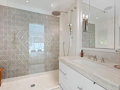 365 Hibiscus Avenue, Palm Beach, FL 33480