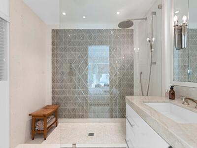 365 Hibiscus Avenue, Palm Beach, FL 33480