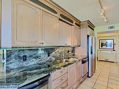 5550 N Ocean Drive, Singer Island, FL 33404