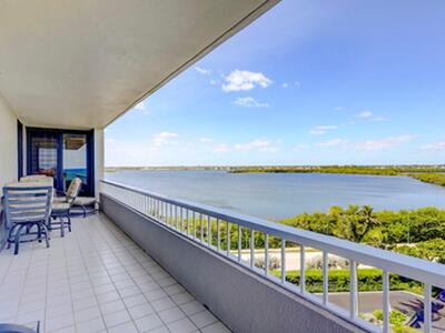 5550 N Ocean Drive, Singer Island, FL 33404