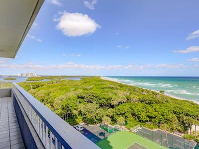 5550 N Ocean Drive, Singer Island, FL 33404