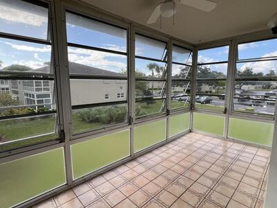 19 Lake Vista Trail, Port Saint Lucie, FL 34952