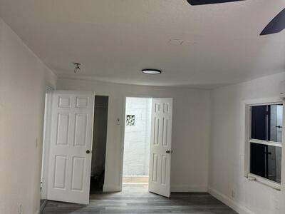 215 SW 2nd Avenue, Boynton Beach, FL 33435