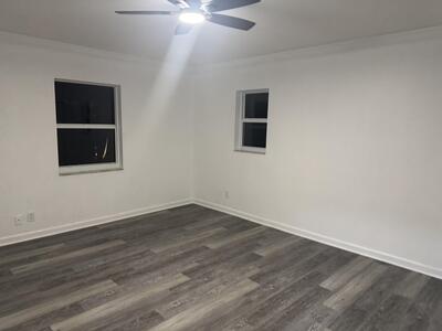 215 SW 2nd Avenue, Boynton Beach, FL 33435