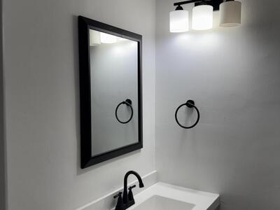 215 SW 2nd Avenue, Boynton Beach, FL 33435