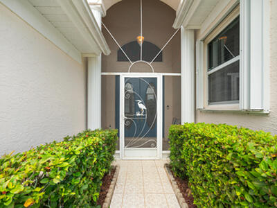 582 NW Montevina Drive, Port Saint Lucie, FL 34986
