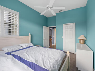 582 NW Montevina Drive, Port Saint Lucie, FL 34986