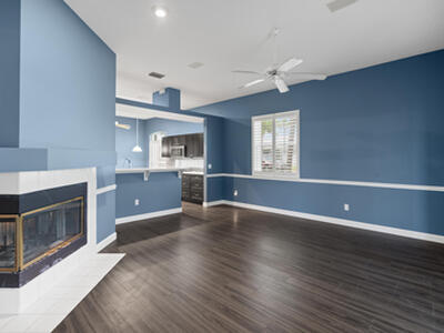 582 NW Montevina Drive, Port Saint Lucie, FL 34986