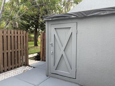 9 Crossings Circle, Boynton Beach, FL 33435