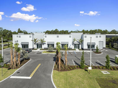 14701 Walgreens Drive