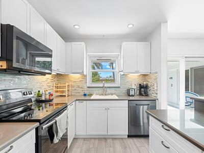 226 SW 13th Avenue SW, Boynton Beach, FL 33435