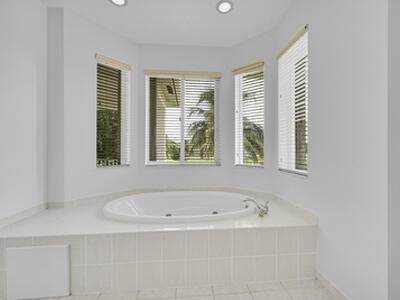 4627 Windward Cove Lane, Wellington, FL 33449