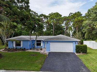 4160 NW 7th Court, Delray Beach, FL 33445
