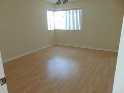 3186 Via Poinciana, Lake Worth, FL 33467