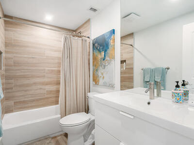 101 Club Drive, Palm Beach Gardens, FL 33418