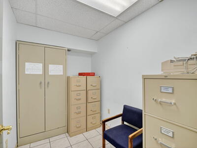 3865 10th Avenue N, Palm Springs, FL 33461