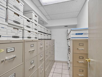 3865 10th Avenue N, Palm Springs, FL 33461