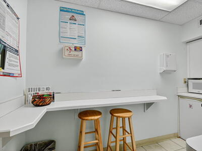 3865 10th Avenue N, Palm Springs, FL 33461