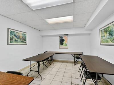 3865 10th Avenue N, Palm Springs, FL 33461