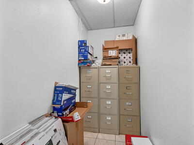 3865 10th Avenue N, Palm Springs, FL 33461