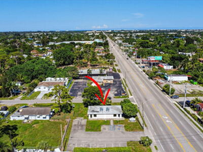 3865 10th Avenue N, Palm Springs, FL 33461