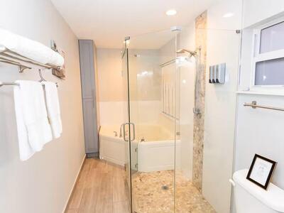 710 Dobbins Street, West Palm Beach, FL 33405