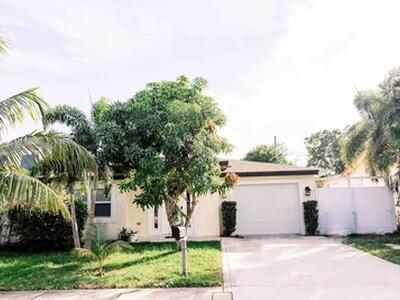 710 Dobbins Street, West Palm Beach, FL 33405