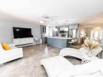 710 Dobbins Street, West Palm Beach, FL 33405