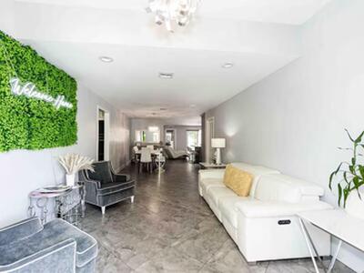 710 Dobbins Street, West Palm Beach, FL 33405