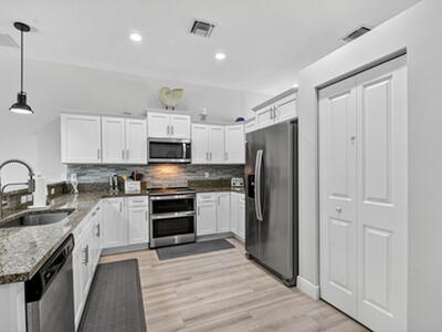 13458 Brixham Street, Wellington, FL 33414