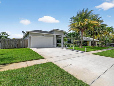13458 Brixham Street, Wellington, FL 33414