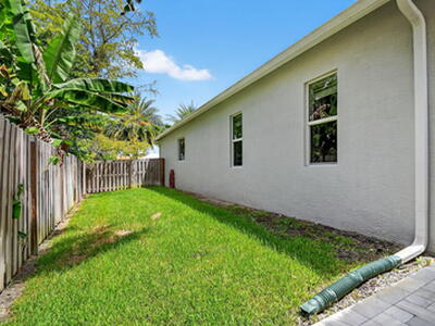 13458 Brixham Street, Wellington, FL 33414