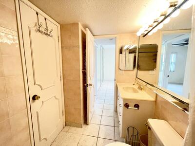 1069 Hillsboro Mile, Hillsboro Beach, FL 33062