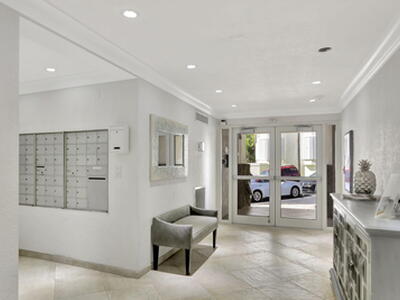 1069 Hillsboro Mile, Hillsboro Beach, FL 33062