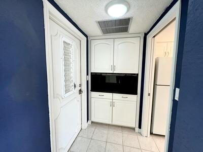 1069 Hillsboro Mile, Hillsboro Beach, FL 33062