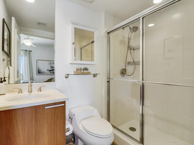 2640 Lake Shore Drive, Riviera Beach, FL 33404