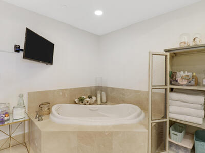 2640 Lake Shore Drive, Riviera Beach, FL 33404