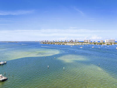 2640 Lake Shore Drive, Riviera Beach, FL 33404