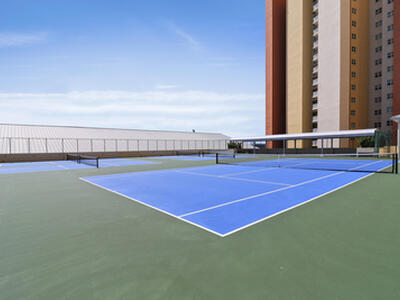 2640 Lake Shore Drive, Riviera Beach, FL 33404