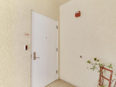 2640 Lake Shore Drive, Riviera Beach, FL 33404