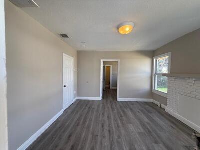 400 Metcalf Court, West Palm Beach, FL 33407