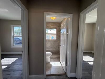 400 Metcalf Court, West Palm Beach, FL 33407