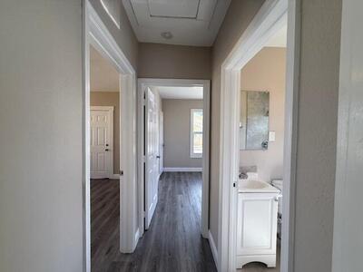 400 Metcalf Court, West Palm Beach, FL 33407