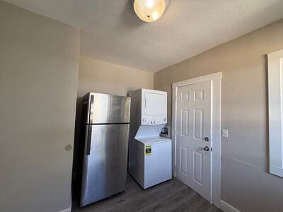 400 Metcalf Court, West Palm Beach, FL 33407