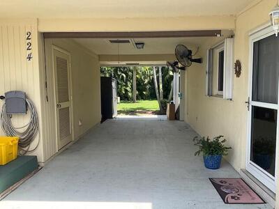 224 Cardinal Lane, Delray Beach, FL 33445