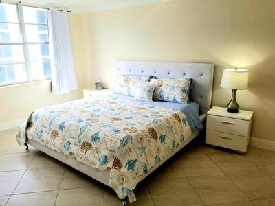 3570 S Ocean 807 Boulevard, South Palm Beach, FL 33480