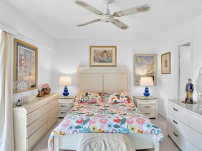 576 Fanshaw N, Boca Raton, FL 33434