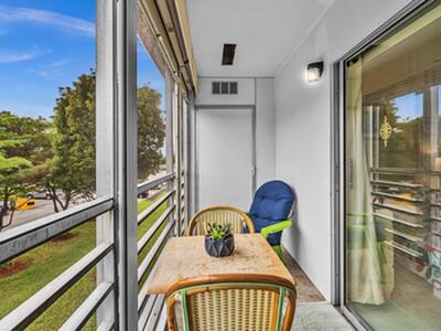 576 Fanshaw N, Boca Raton, FL 33434