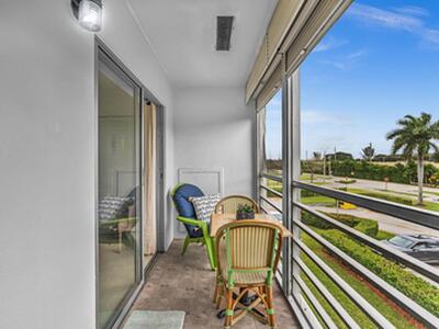 576 Fanshaw N, Boca Raton, FL 33434